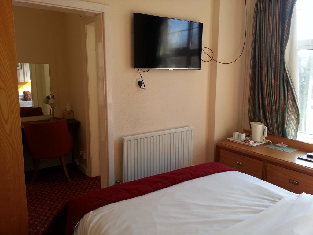 Cadogan Hotel นิวมาร์เก็ต ภายนอก รูปภาพ